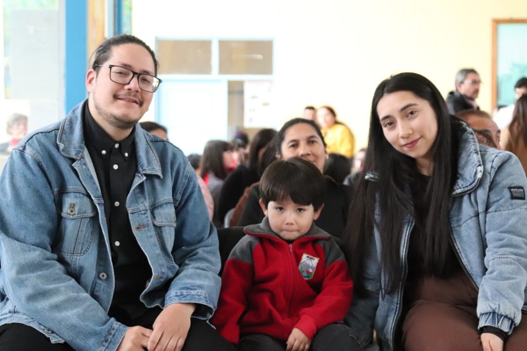 Estudiante de Escuela La Vara visitará el Centro Espacial Nacional de Inglaterra premiado por su buena asistencia