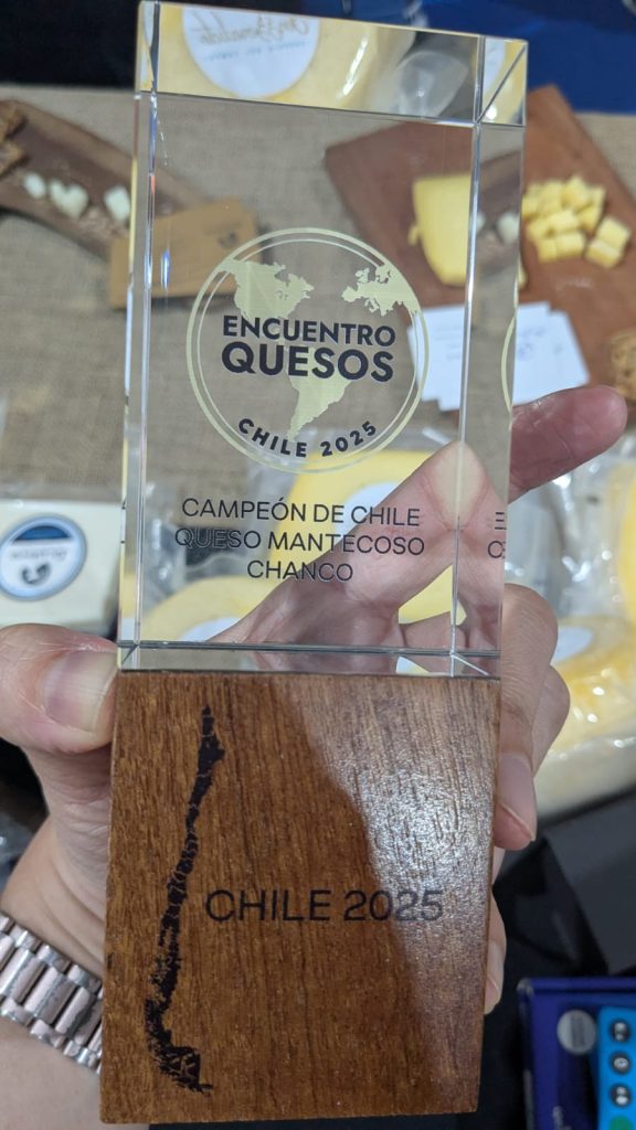 Productora de quesos de Osorno obtuvo el título de campeón de Chile con queso mantecoso chanco en Encuentro nacional