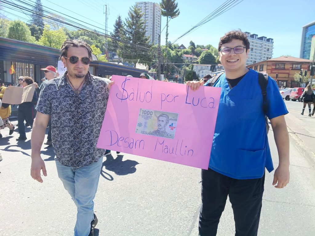 Movilización de funcionarios de la Salud alcanza un 80% de adhesión en las provincias de Osorno, Llanquihue y Palena, según el gremio en conflicto.