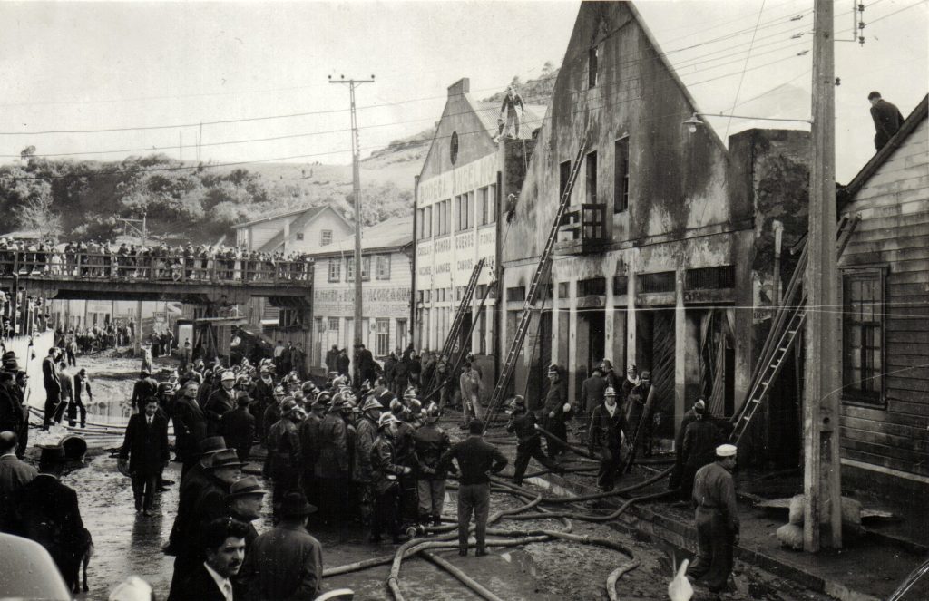 Sexta Compañía de Bomberos de Puerto Montt celebra 100 años de servicio