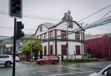 Retiran más de 15 toneladas de cables en desuso desde el centro de Puerto Montt