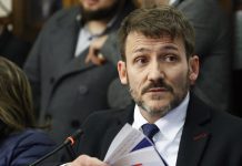 Oposición confirma AC contra Diego Pardow por sobrecobro de 100 millones de dólares en cuentas de la luz