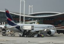 Descartan amenaza de bomba en vuelo LATAM con destino a Puerto Montt y Balmaceda
