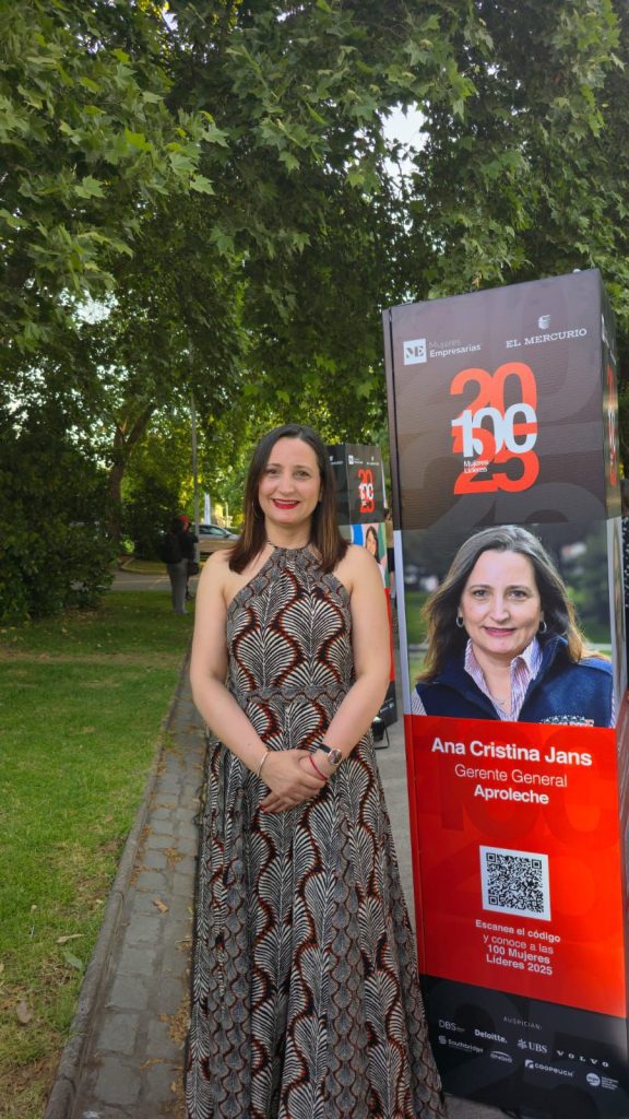 Gerente de Aproleche Osorno fue reconocida entre las 100 Mujeres Líderes 2025
