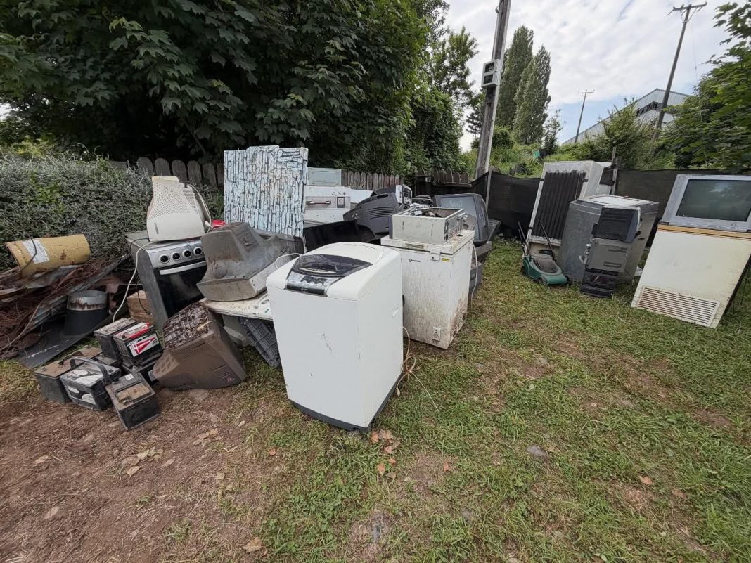 WhatsApp Image 2025-11-06 at 16.06.02