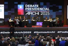 Presidenciables Kast y Jara se enfrentaron por momentos en temas controvertidos