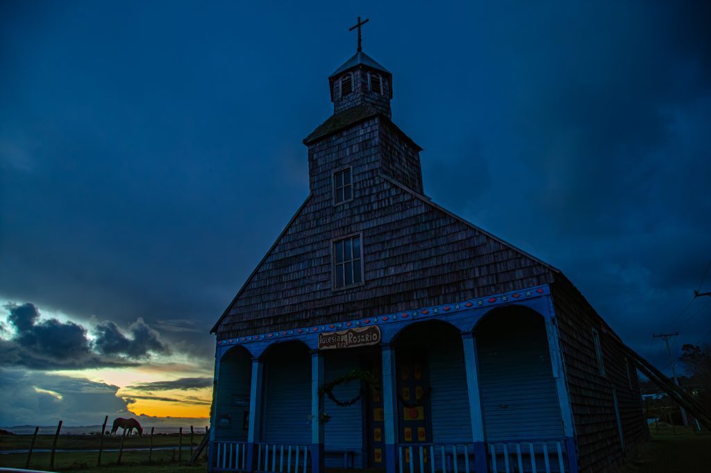 Exposición fotográfica “Miradas de Fe” retrata la devoción y tradición del Nazareno de Caguach