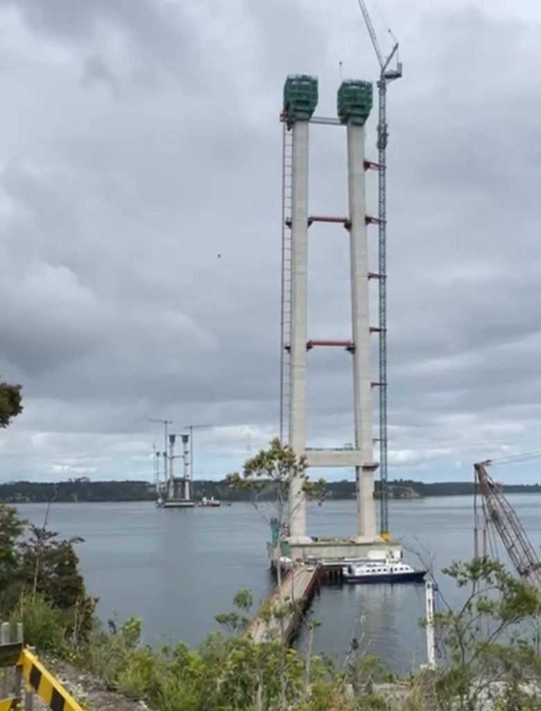 Puente Chacao alcanza 60% de avance este 2025 y completa construcción de la pila sur en Chiloé