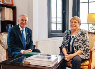 Cadem: 52% de encuestados dice que Kast debería apoyar candidatura de Bachelet a la ONU inicio