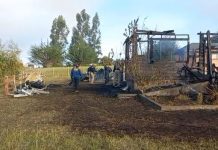 Atentado incendiario en Cañete: Sujetos quemaron casa y dejaron lienzo