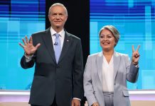 Encuesta UDD: Un 45% estimó que Kast se impuso en el último debate y 34% cree que ganó Jara