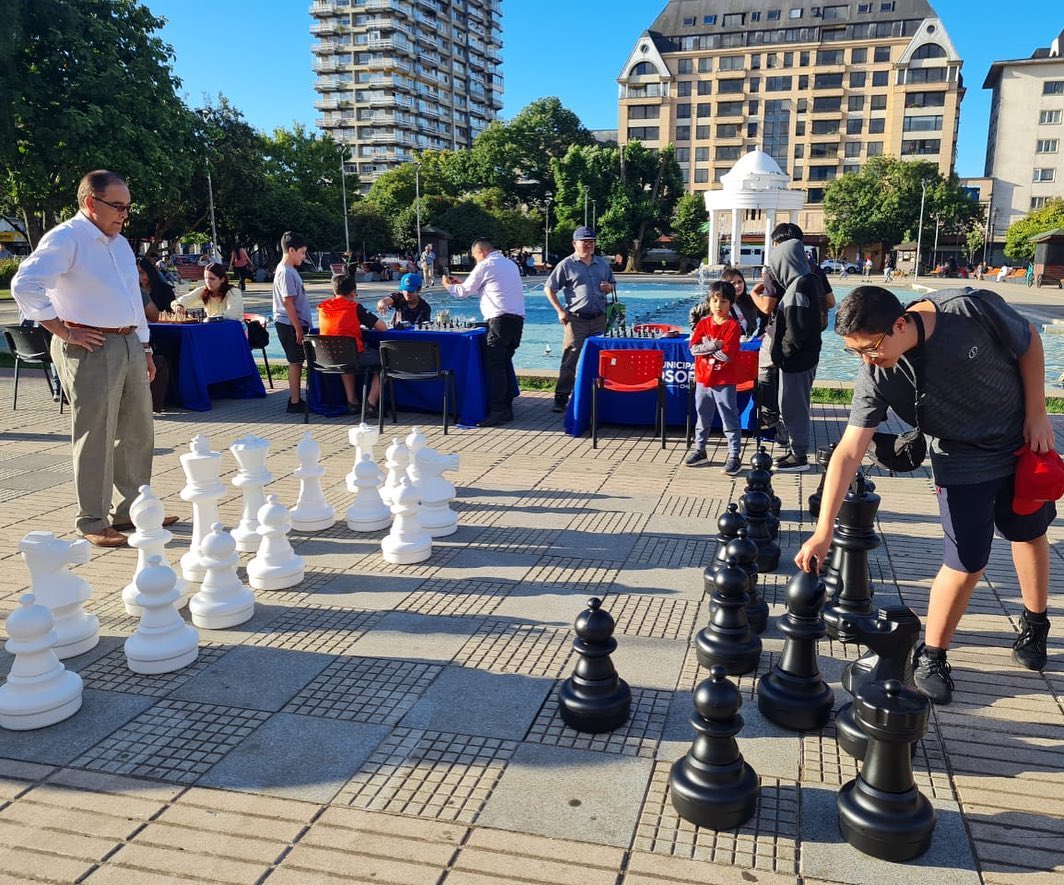 483643655_1060793439405793_148677771983654126_n