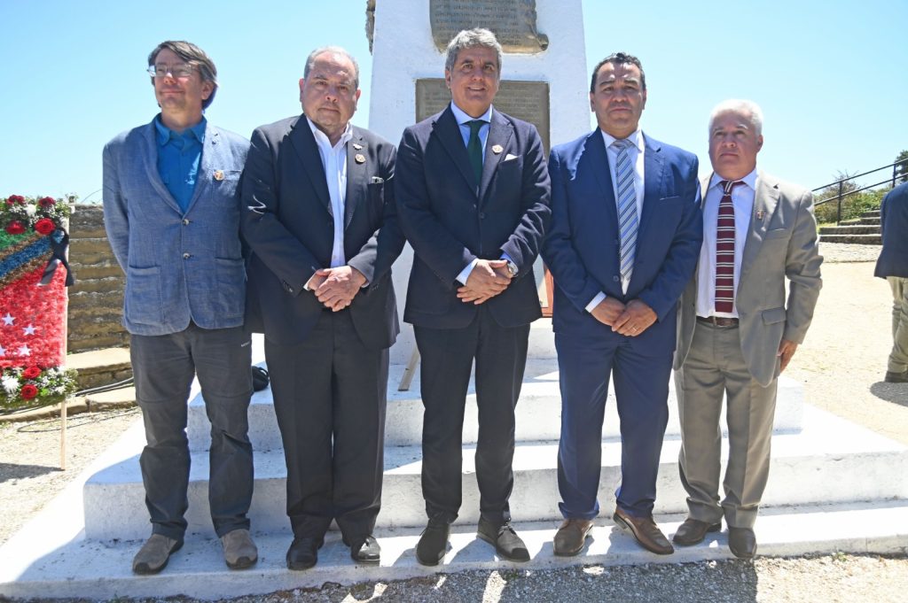 Chiloé: Conmemoran 200 años de su incorporación a Chile con llamado a fortalecer su desarrollo y dignidad territorial