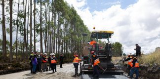 Pavimentan más de dos kilómetros de avenida que une la Ruta 5 Sur y el sector de Chinquihue