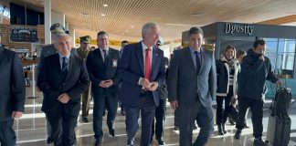 Gira en Los Lagos: Presidente Kast garantiza abastecimiento de combustible y profundiza en las medidas para mitigar el alza