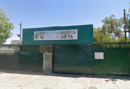 Ataque con arma blanca en colegio de Calama deja una funcionaria fallecida y cinco heridos