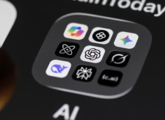 Cadem: 48% de los trabajadores en Chile utiliza Inteligencia Artificial en sus labores