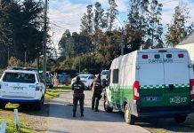 Madre de carabinero fallecido en Pto. Varas insiste en cambio de fiscal: Supo por TV sobre la reconstrucción del baleo