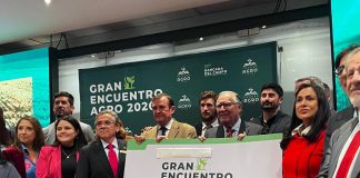 Ministro de Agricultura propone fondo permanente de agua similar a la «Ley del Cobre» para el agro
