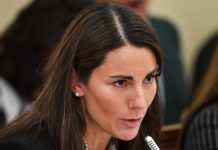 «Embargo» de cuentas bancarias a deudores CAE: Arzola dice que «hubo avisos previos»