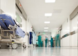 Ante la propuesta del Gobernador Alejandro Santana de reconversión para el postergado Hospital de Rahue, diputados Barría, Lilayú y Core Reyes esperan impulsar el recinto