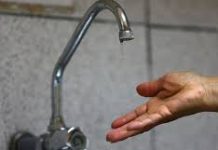Emergencia en Calbuco: Rotura de matriz deja sin agua a 378 clientes y obliga a suspender clases