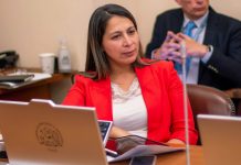 Diputada Muñoz exige cerrar el INDH