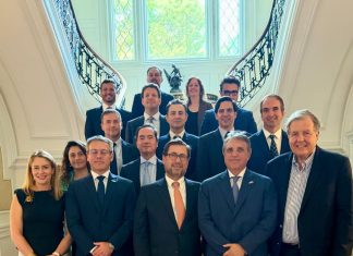 SalmonChile solicita en Washington eximir al salmón de nuevos aranceles en Estados Unidos