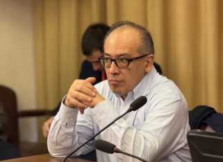 Diputado Ulloa rechaza usar seguro de cesantía para financiar políticas laborales, como la sala cuna universal
