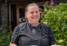 FIA premia a Cornelia Prenzlau de Puerto Octay como Mujer Agroinnovadora de Los Lagos