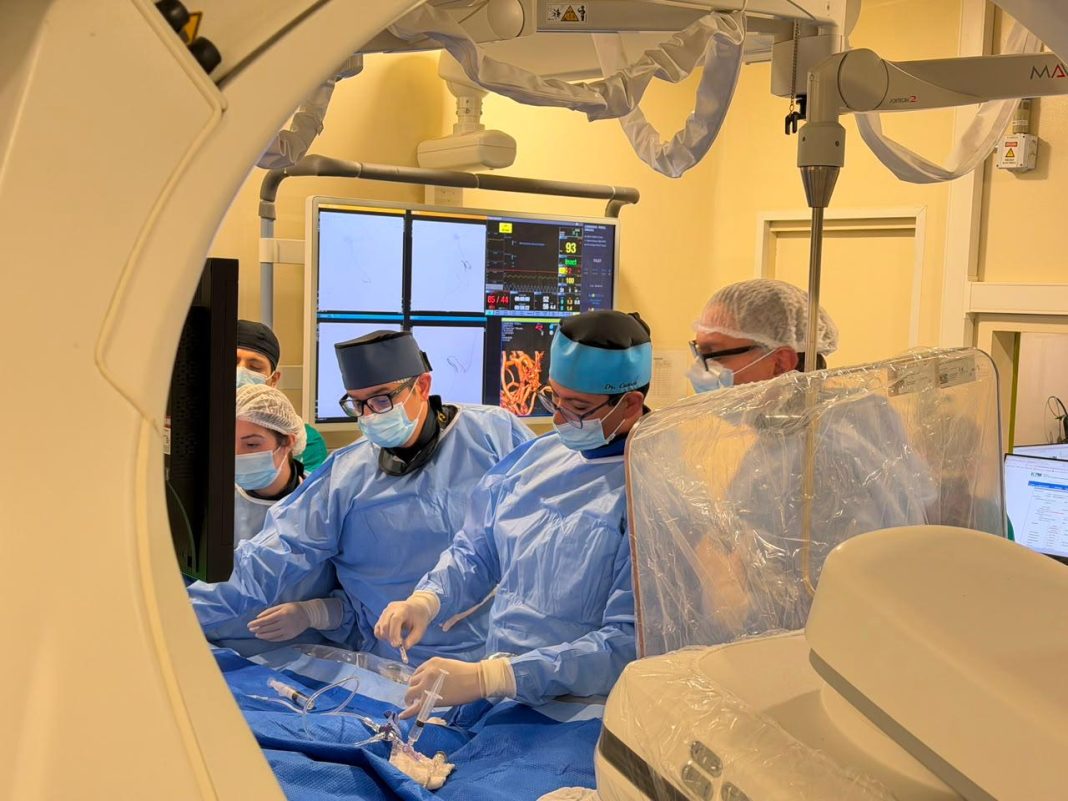Procedimiento en Pabellón de Hemodinamia