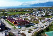 Con inversión Minvu de $1.500 millones inauguran plaza de Contao en Hualaihué