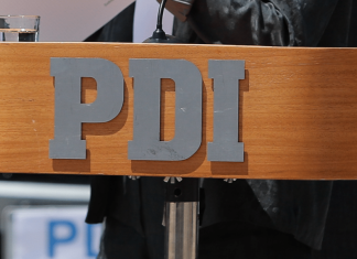 Exsubprefecto de la PDI Metropolitana es formalizado por abuso sexual contra funcionaria subordinada