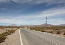 Camioneta explota tras activar mina antitanque en la frontera de Arica con Perú