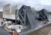 Llegan las primeras sillas del Puente Chacao, elementos clave para instalación de la superestructura