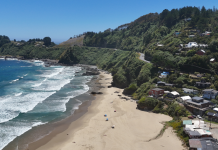 Mujer de 58 años es encontrada fallecida en playa de Pucatrihue