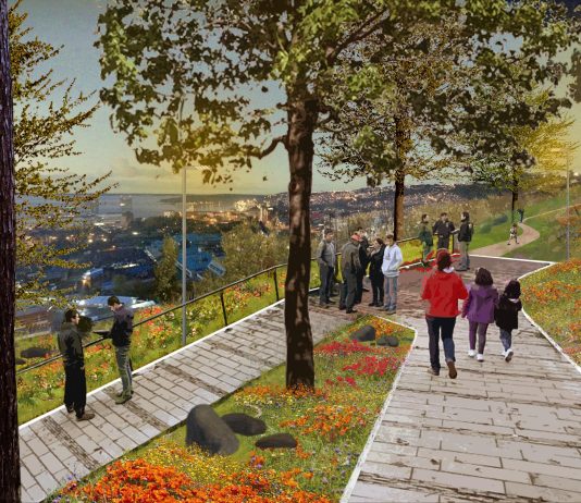 Ministro Poduje autoriza comodato para construir nuevo parque en Puerto Montt en el marco del Plan Sitio Eriazo Cero