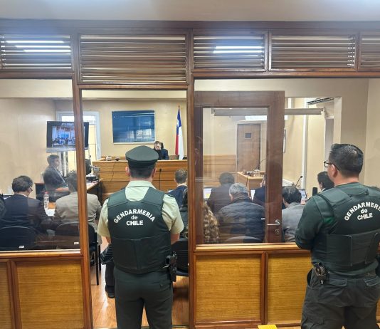 Por delitos de corrupción: Fiscalía de Los Ríos formaliza al alcalde de Río Bueno, a su conviviente y a otros cuatro imputados